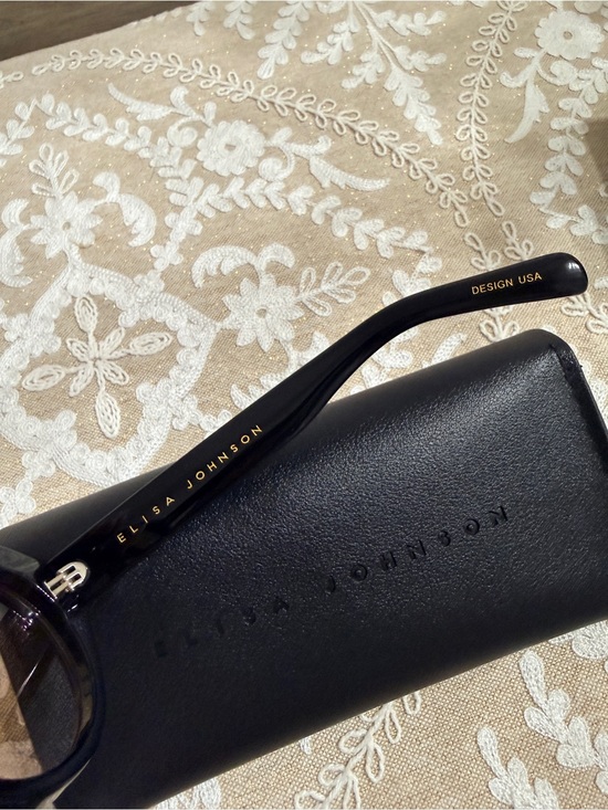 Elisa Johnson Val Black  Sunglasses